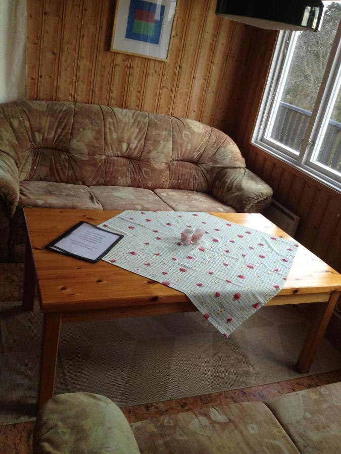 Kaellviken Semesterby Strömstad Стая снимка